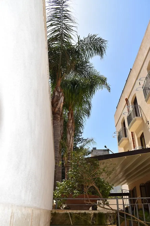 ***  Hotel Il Portico Favignana Italy