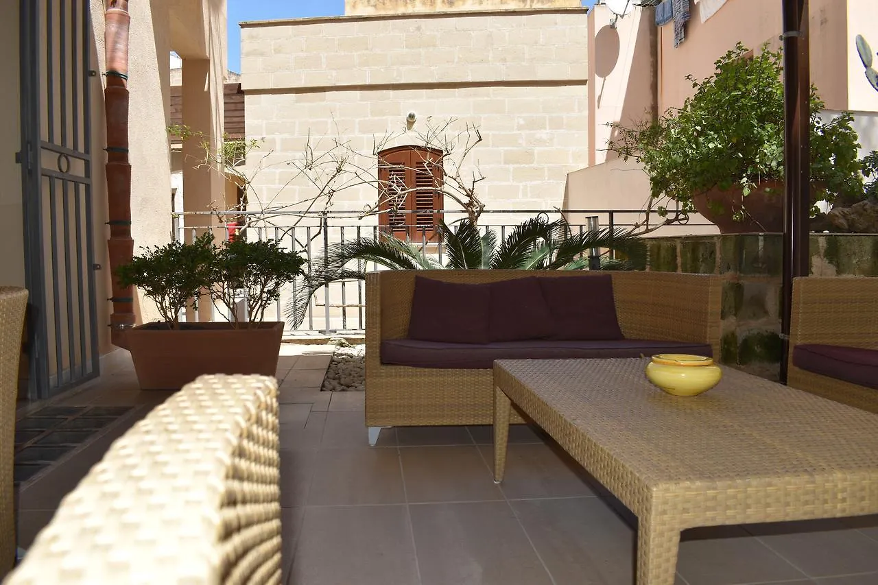 ***  Hotel Il Portico Favignana Italy